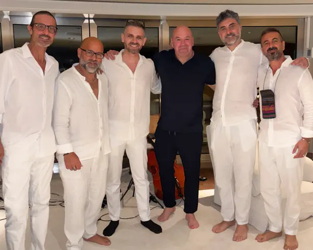 Ondanueve with Dana White after a private performance