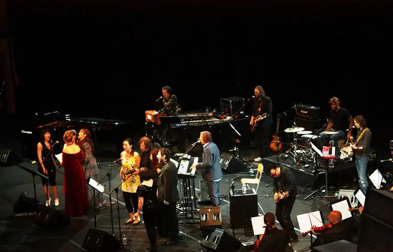 Ondanueve performing with John Cale at Auditorium Parco della Musica in Rome
